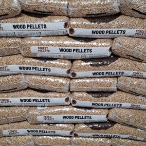 Palette de 65 sacs – FOREST PELLETS (100% Résineux) - En livraison