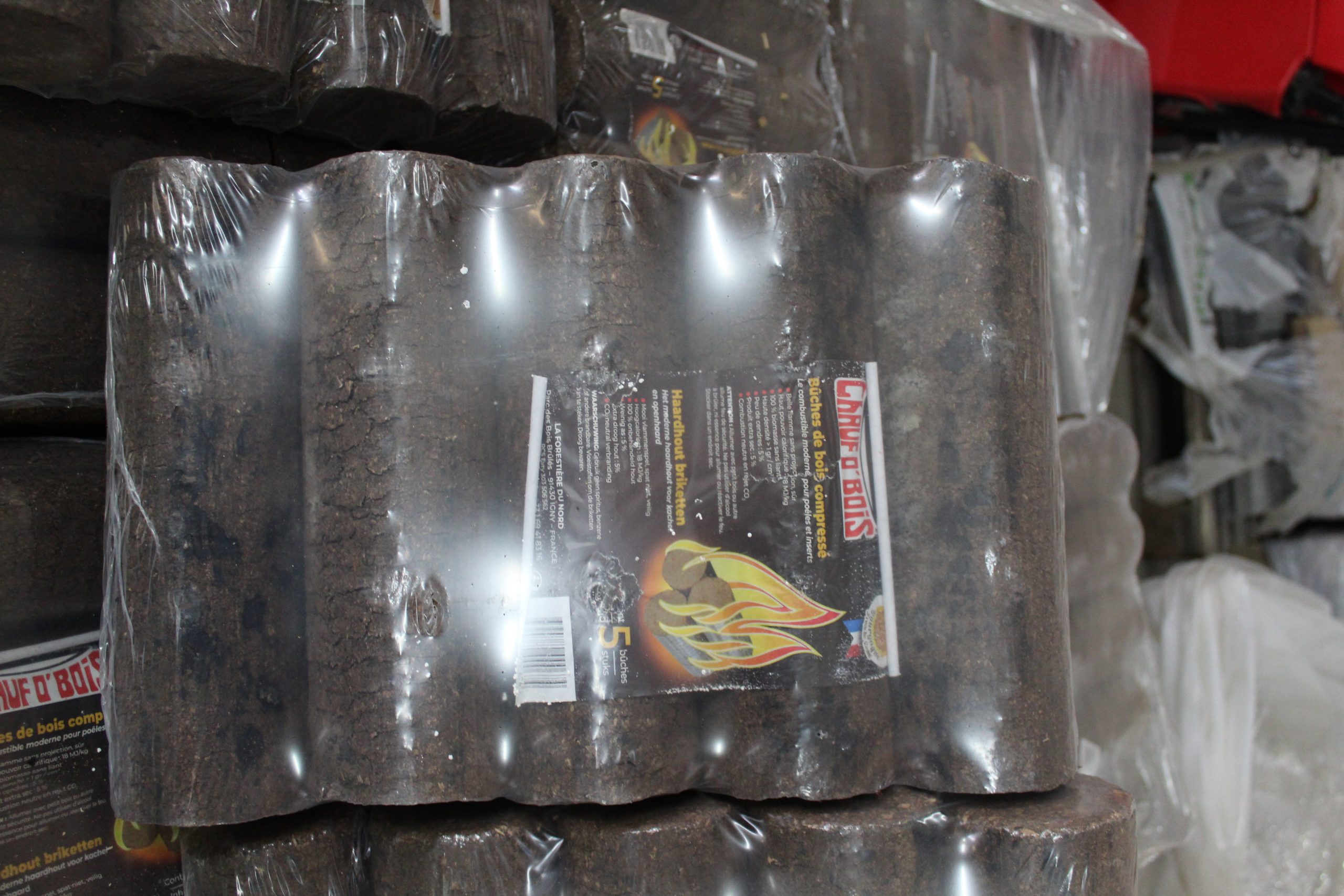 Bûches Densifiées Chauf'o'bois - Chaleur Intense & Longue Durée (Lot de 4)
